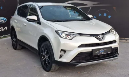 Toyota RAV4  - 2016