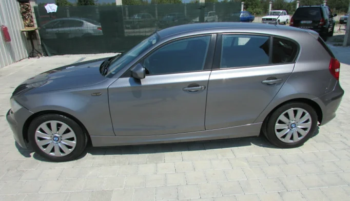 BMW 1 Series  - 2010