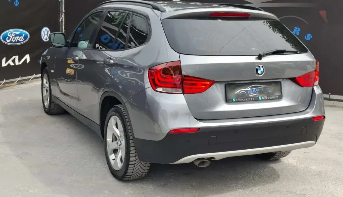 BMW X1  - 2011