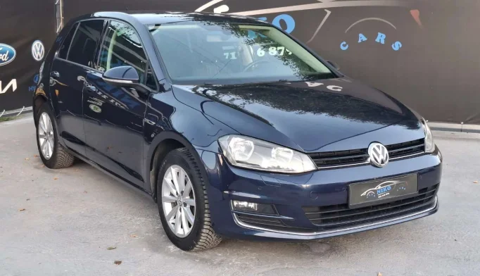 Volkswagen Golf  - 2015