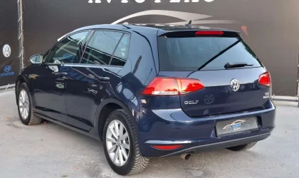 Volkswagen Golf  - 2015