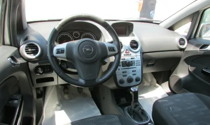 Opel Corsa  - 2012