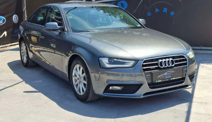 Audi A4  - 2012