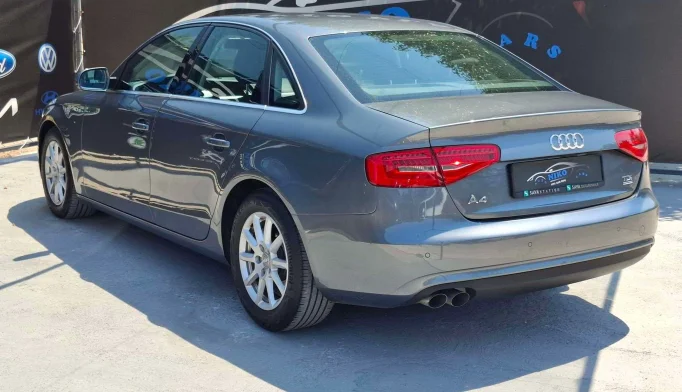 Audi A4  - 2012