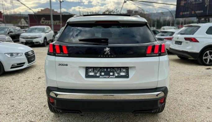 Peugeot 3008  - 2017