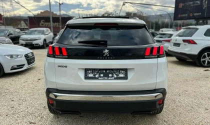 Peugeot 3008  - 2017