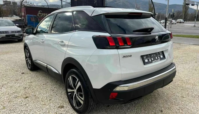 Peugeot 3008  - 2017