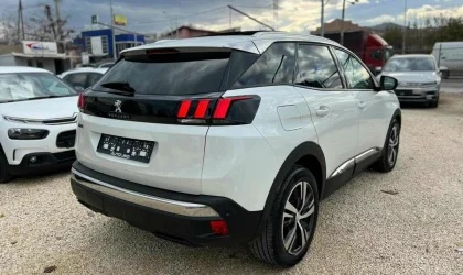 Peugeot 3008  - 2017