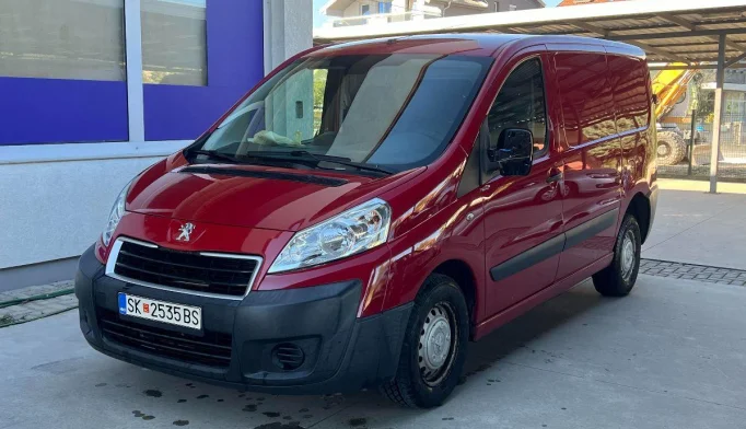 Peugeot Traveller  - 2014