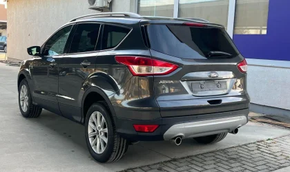 Ford Kuga  - 2015