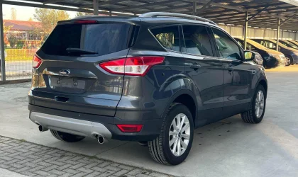 Ford Kuga  - 2015