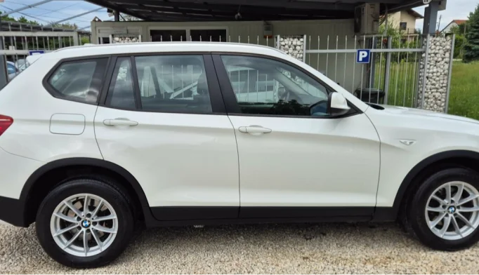 BMW X3  - 2011