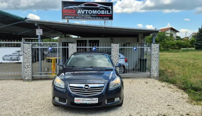 Opel Insignia  - 2008