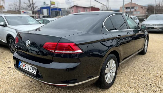 Volkswagen Passat  - 2018