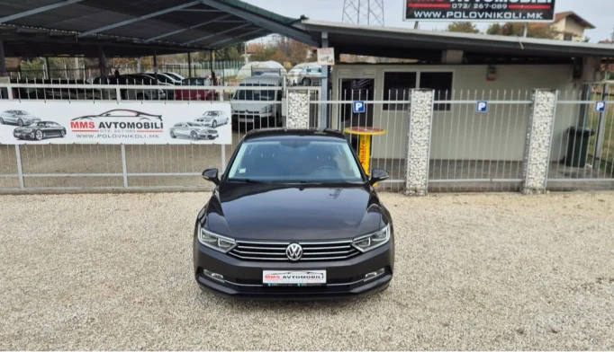 Volkswagen Passat  - 2015