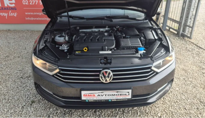 Volkswagen Passat  - 2015