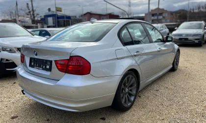 BMW 3 Series  - 2009