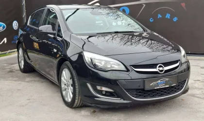 Opel Astra  - 2013