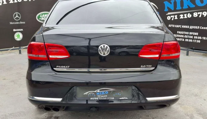 Volkswagen Passat  - 2013