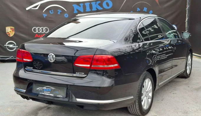 Volkswagen Passat  - 2013