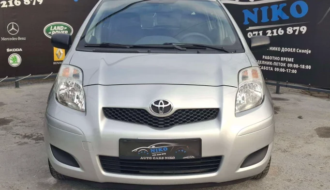 Toyota Yaris  - 2009