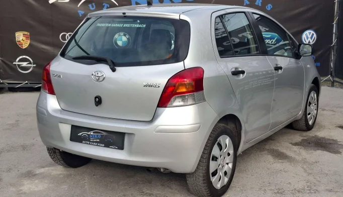 Toyota Yaris  - 2009