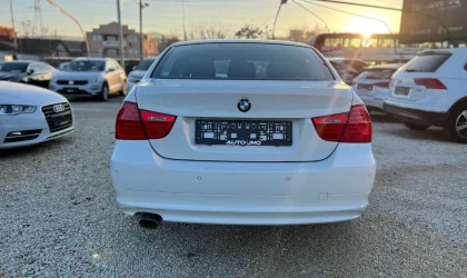 BMW 3 Series  - 2009