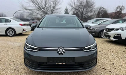 Volkswagen Golf  - 2021