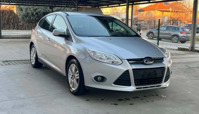 Ford Focus  - 2012