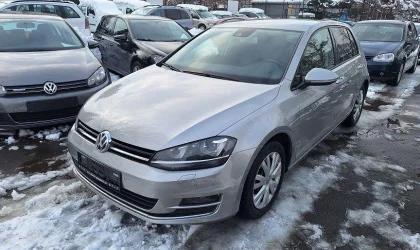 Volkswagen Golf  - 2012