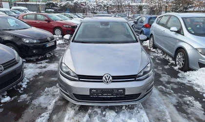 Volkswagen Golf  - 2012