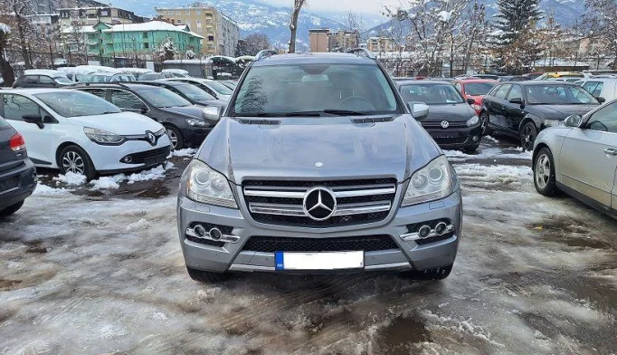 Mercedes-Benz GL-Class  - 2010