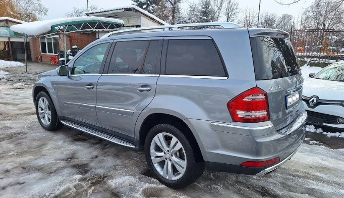 Mercedes-Benz GL-Class  - 2010