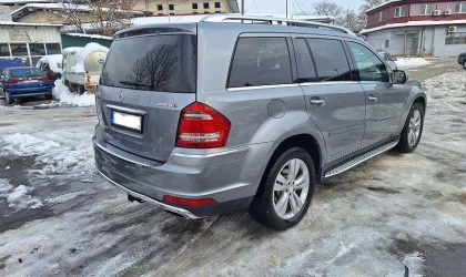 Mercedes-Benz GL-Class  - 2010