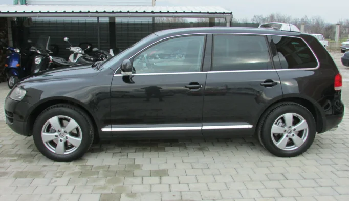 Volkswagen Touareg  - 2005