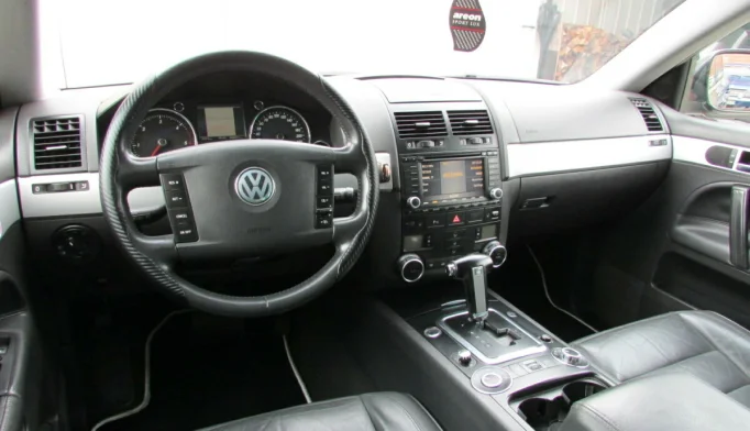 Volkswagen Touareg  - 2005