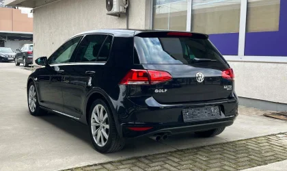 Volkswagen Golf  - 2014