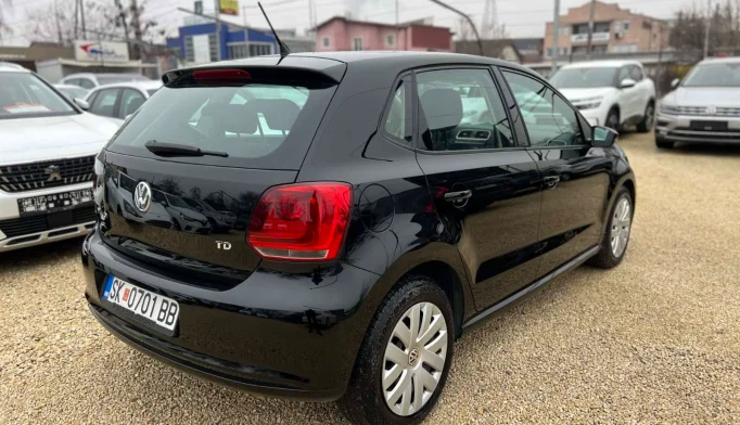 Volkswagen Polo  - 2011