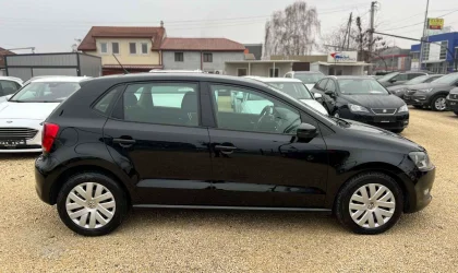 Volkswagen Polo  - 2011