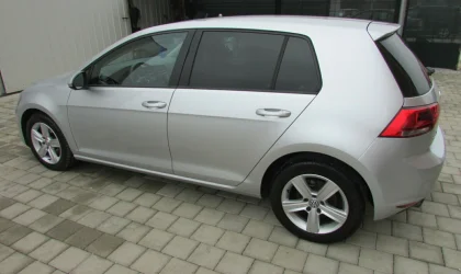 Volkswagen Golf  - 2013