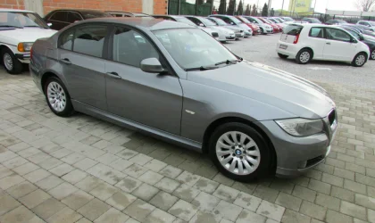 BMW 3 Series  - 2009