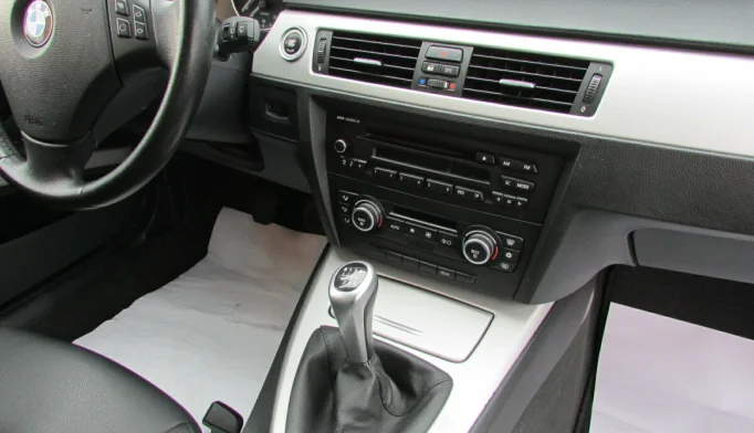 BMW 3 Series  - 2009