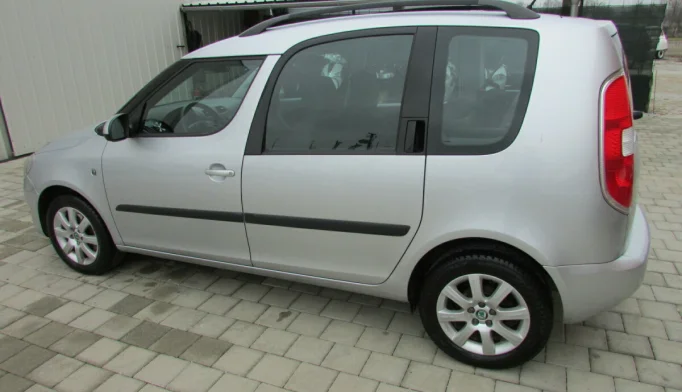 Skoda Roomster  - 2012