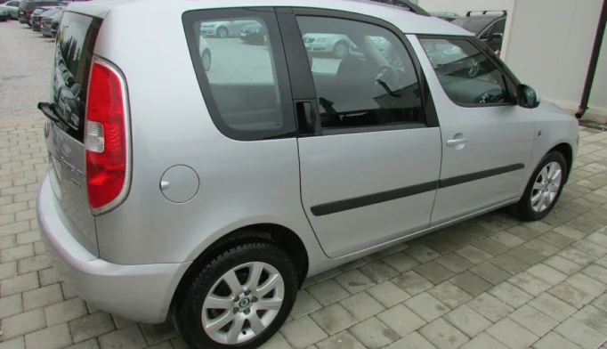 Skoda Roomster  - 2012