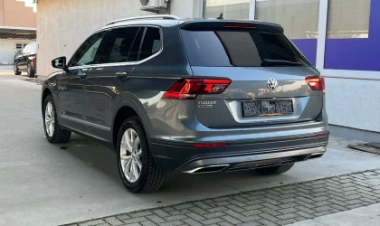 Volkswagen Tiguan  - 2020