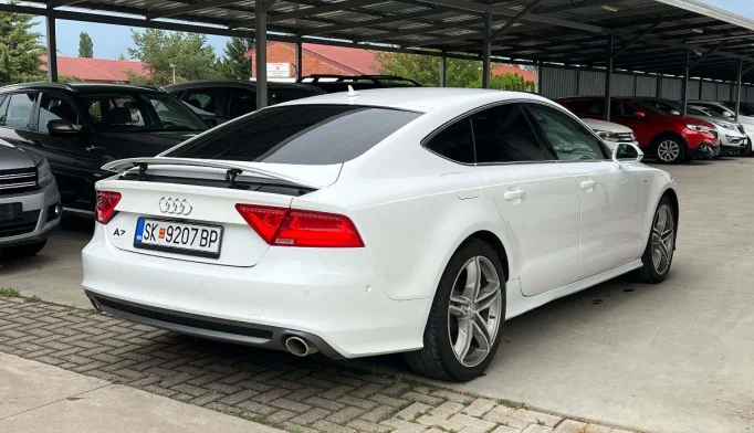 Audi A7  - 2011