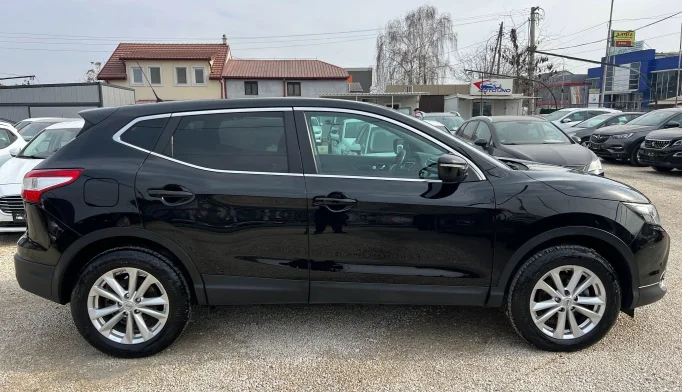 Nissan Qashqai  - 2014