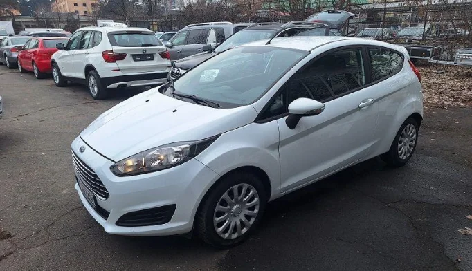 Ford Fiesta   - 2015