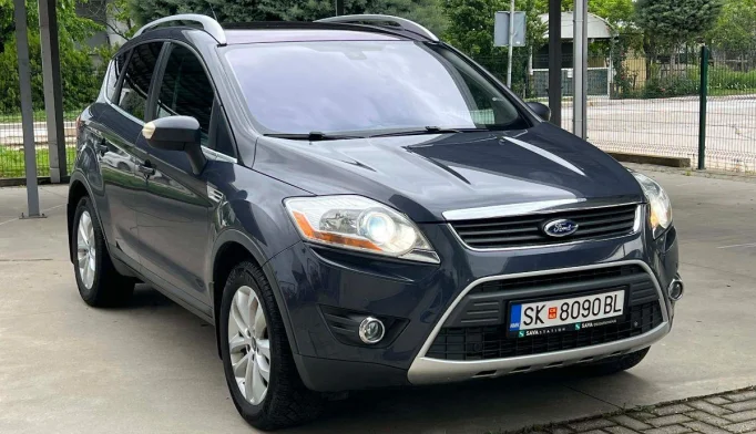 Ford Kuga  - 2010