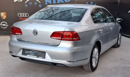 Volkswagen Passat  - 2013